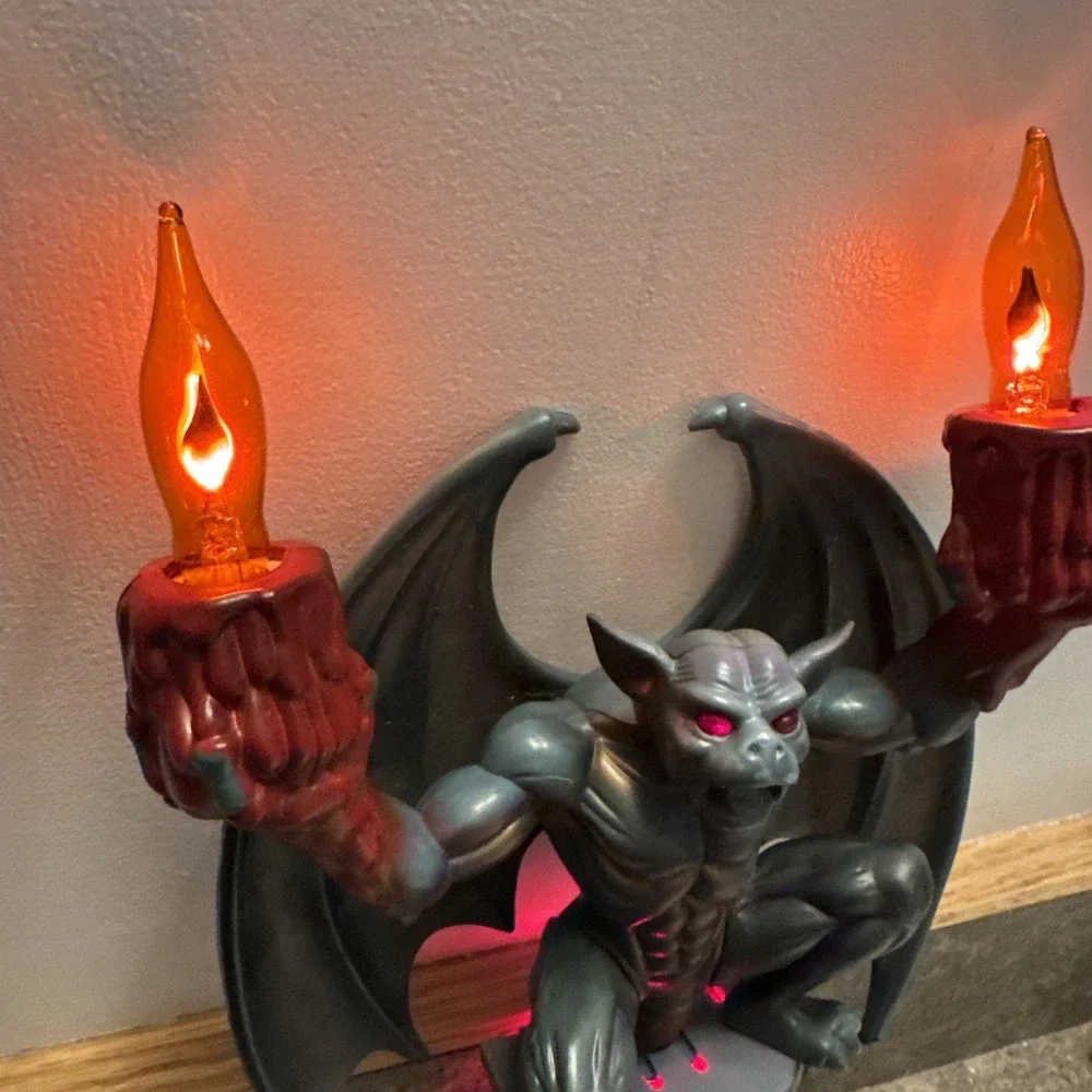VINTAGE 1996 Trendmasters HallowScream Flickering Gargoyle Light Sconce w/Bulbs